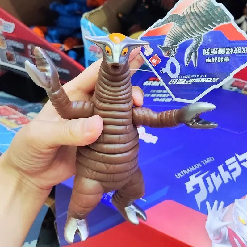 15cm Monster Kaiju Model Action figure Alien Hipporit Antlar Red king Zetton Tyrant Gomora Hipporit Altman Toy collection gift