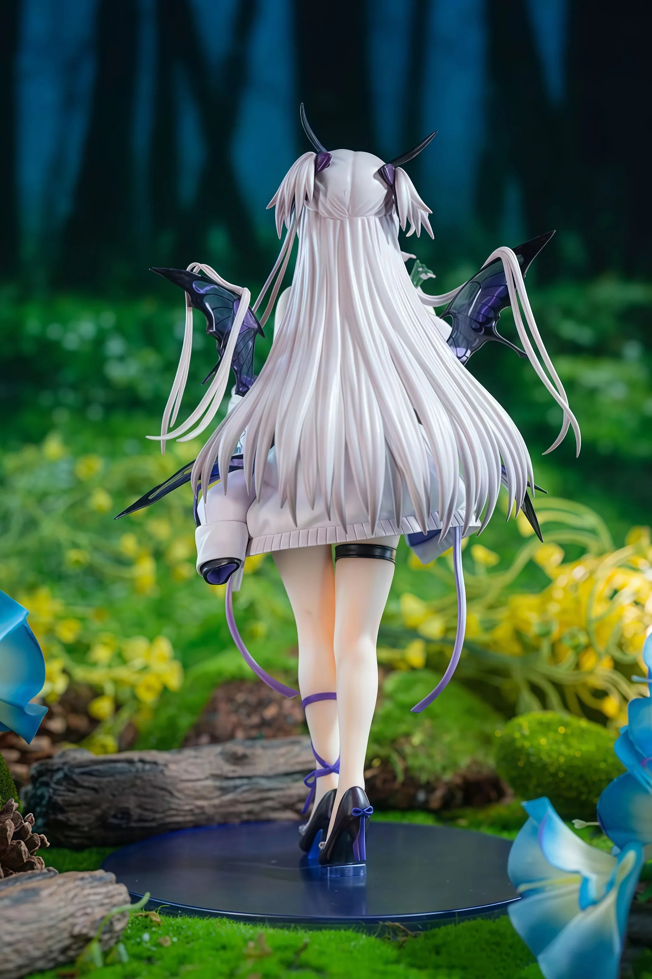 Demon Girl 23cm Standing Position Anime Figure Model Statue Collection Desktop Decoration Ornament Toys Gifts For Fans