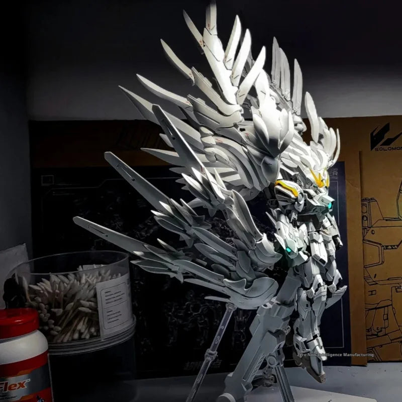Daban 8827 MG 1/100 Snow White Prelude Customizable Action Figure Wings Assembly Model Kit XXXG-00YSW Plastic Toy for Collectors