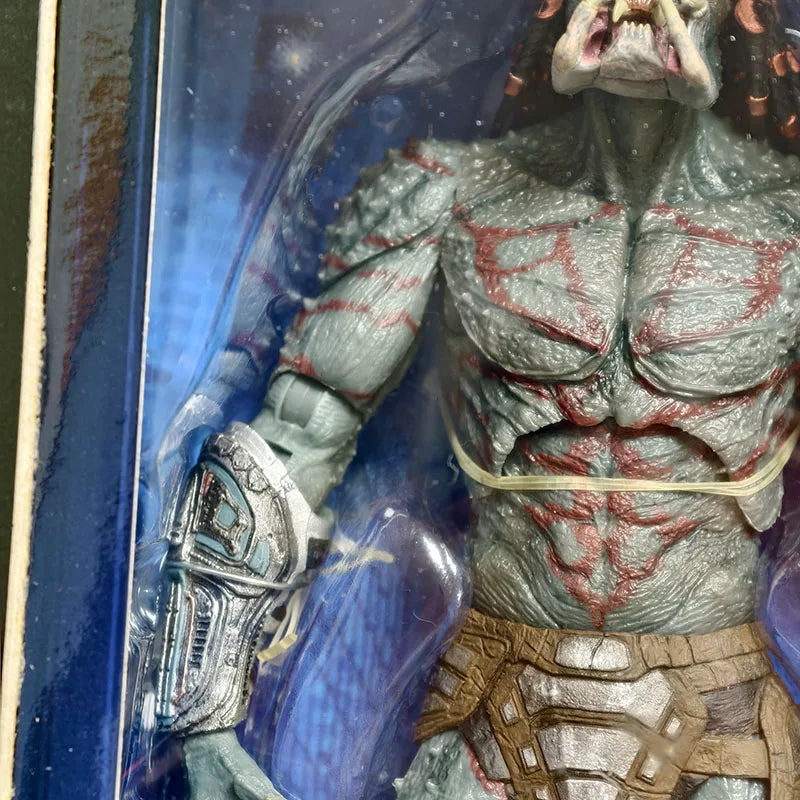 Original First Edition Of Neca Iron Blood Warrior 2018 Movie Ultimate Predator Assassin 10 Inch Figure Model Doll Toy