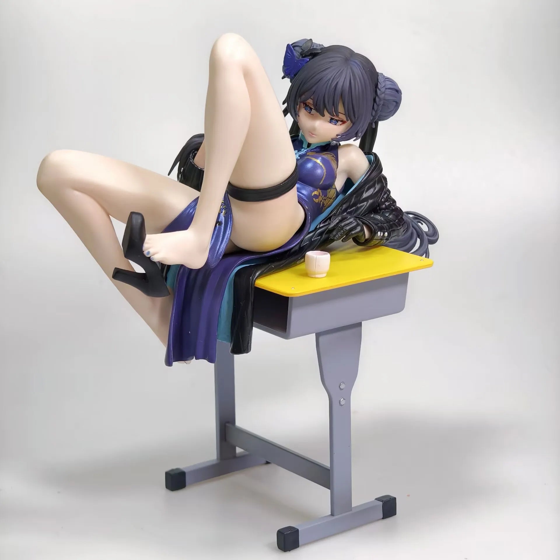 2026 New Mi Yin Fei Saki Beauty Girl Series Anime Peripheral GK Handheld Trendy Play Scene Desktop Decoration Ornament Gift