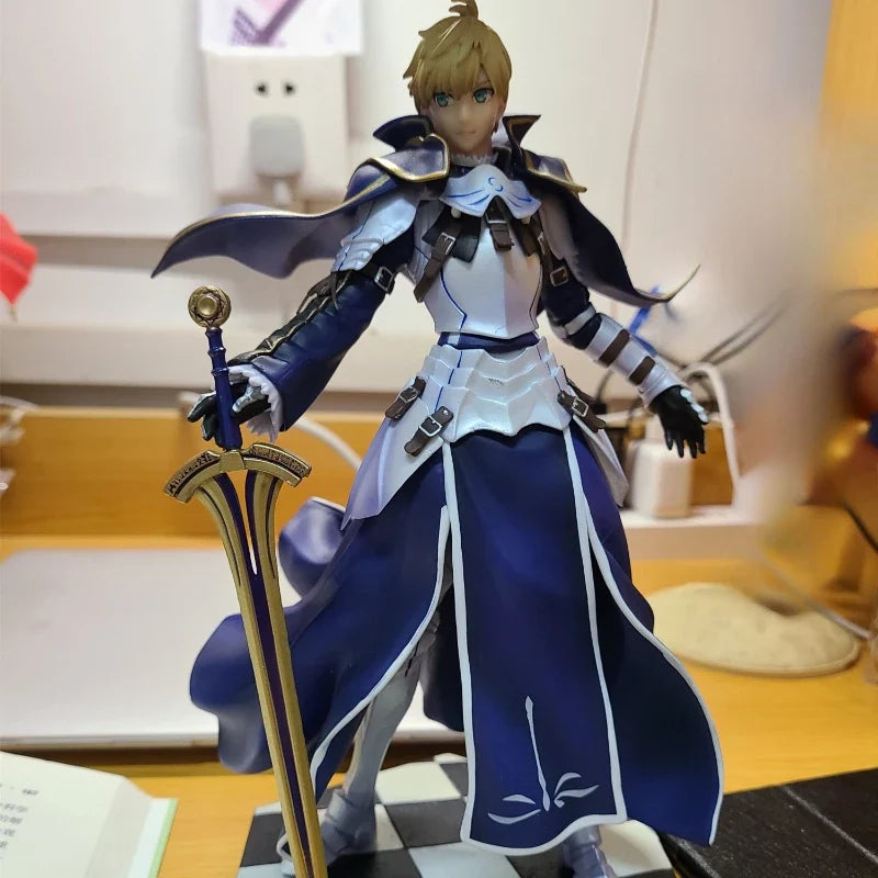24cm New Fate/stay Night Arthur Pendragon Anime Figure Peripheral PVC Model Statue Desktop Decoration Ornaments Kids Gift Toys