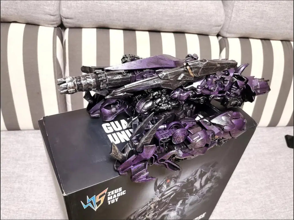 Oversize Toys Deformation Action Figure Zeus Magic Shockwave ZS01 Transformation Robot With BOX