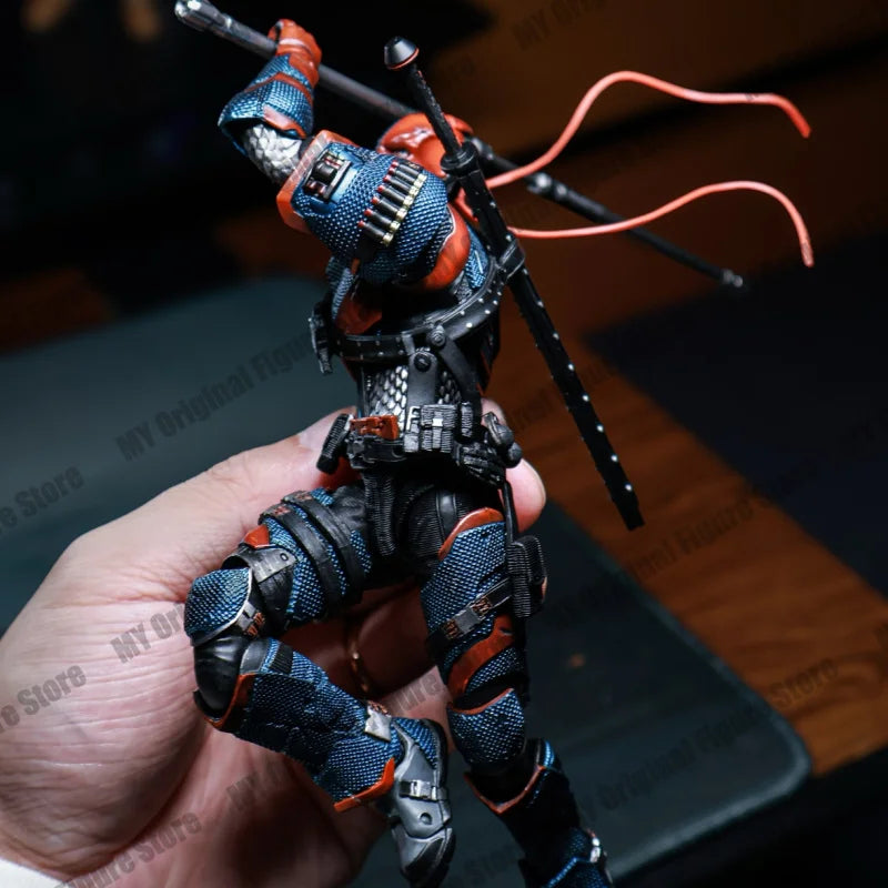 IN STOCK LPZZ Deathstroke Arkham Knight Figure V8.04 Suit Batman Action Figures 002 DC Multiverse Superman 1/12 Statue Gift