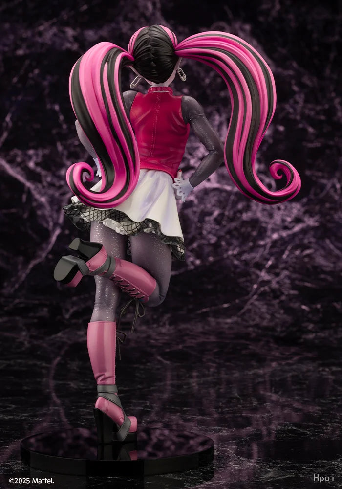 In Stock Original KOTOBUKIYA Beautiful Girl Statue Monster High Draculaura 26cm Animation Decoration Model 1/7 Doll  New Product
