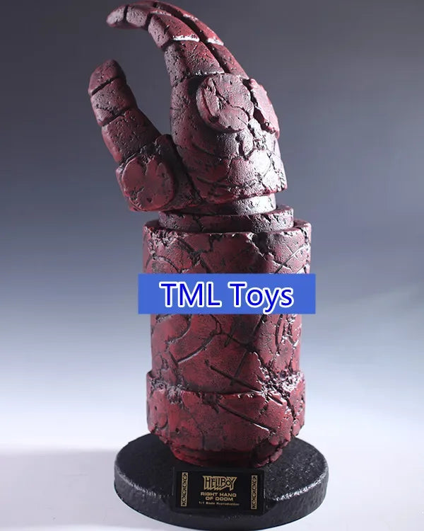 Adult 1:1 Scale prop Right hand of DOOM Hellboy figure resin statue Collection Model wearable gloves put on table home decor