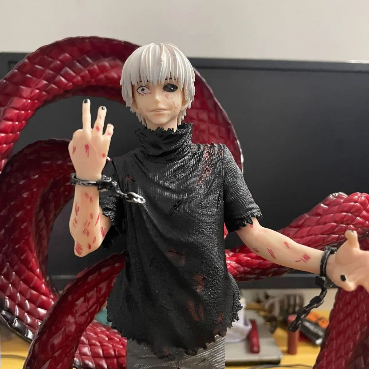 Tokyo Ghoul Anime Figure Kaneki Ken Action Figures Ghoul Figurine Pvc Gk Statue Model Doll Collect Desk Decor Toys Birthday Gift
