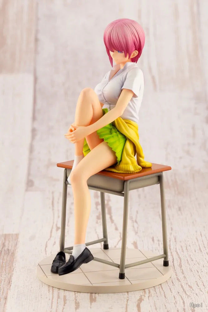 Original in Stock KOTOBUKIYA The Quintessential Quintuplets Nakano Ichika 1/8 Figures Model Toys Gifts Collection Ornaments