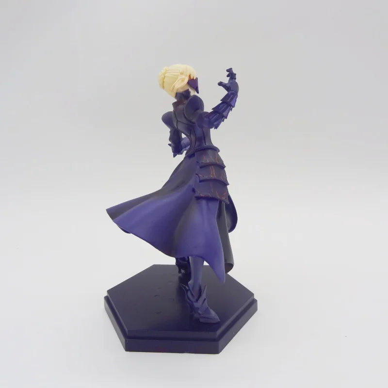 18CM Anime Fate/stay night Heaven's Feel Altria Pendragon Saber Alter Model Toy Gift Collection Action Figure PVC