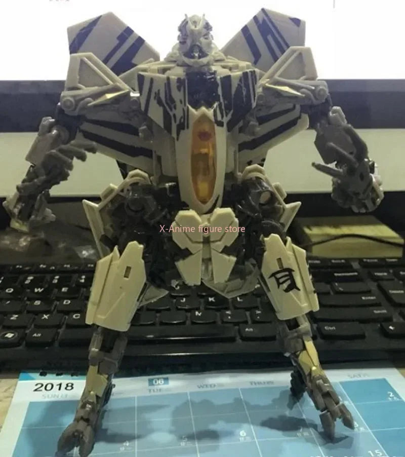 Spot Hasbro Transformation Toy SS21 Starscream Cybertron Star Pattern Painting Studio Series Robot Model Action Figures Gift
