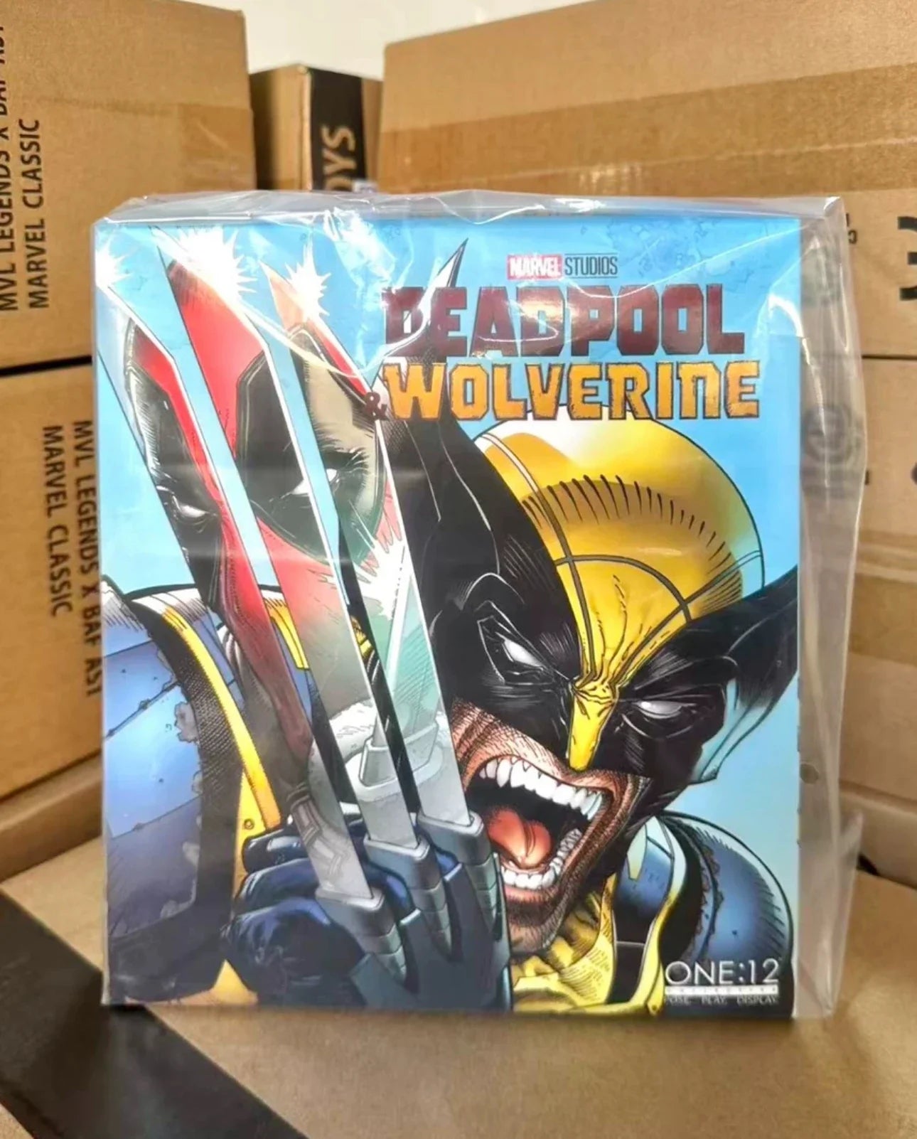 Auf Lager: Mezco One:12 Deadpool und Wolverine Filmversion 6-Zoll bewegliche Puppe Handarbeit
