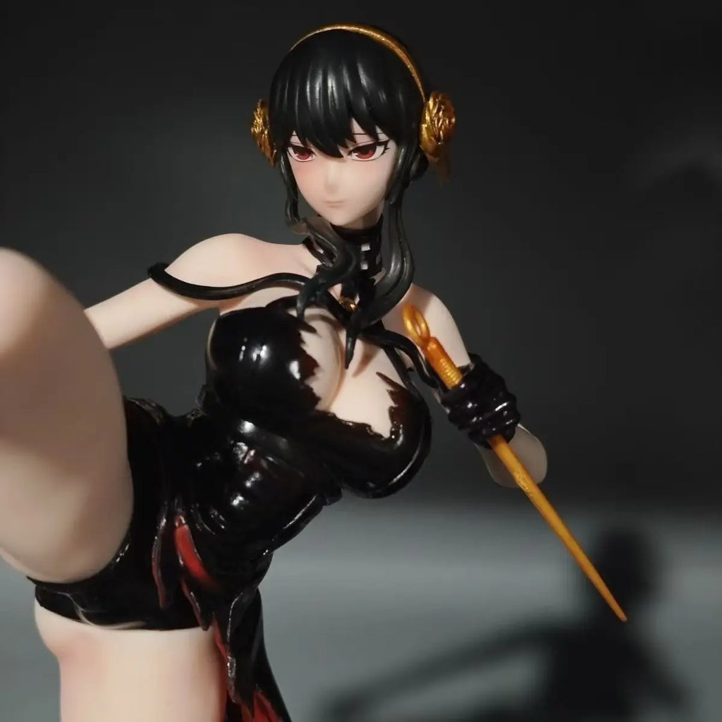 EDS Studio Spy Family Battle Yule 12.59Inch/32cm evangelion chainsaw mancan Favorite PVC Kick figure ornament Model Toys Gifts