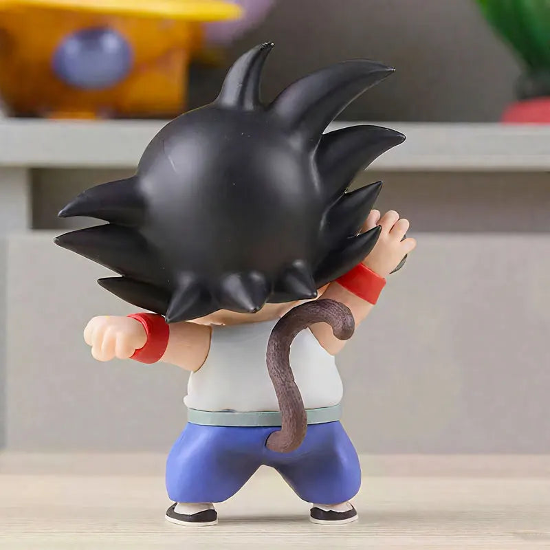 Anime Figurine Dragon Ball Z Kuririn and Son Goku Action Figures Q Version Anime PVC Model Kawaii Cartoon Statues Collection Toy