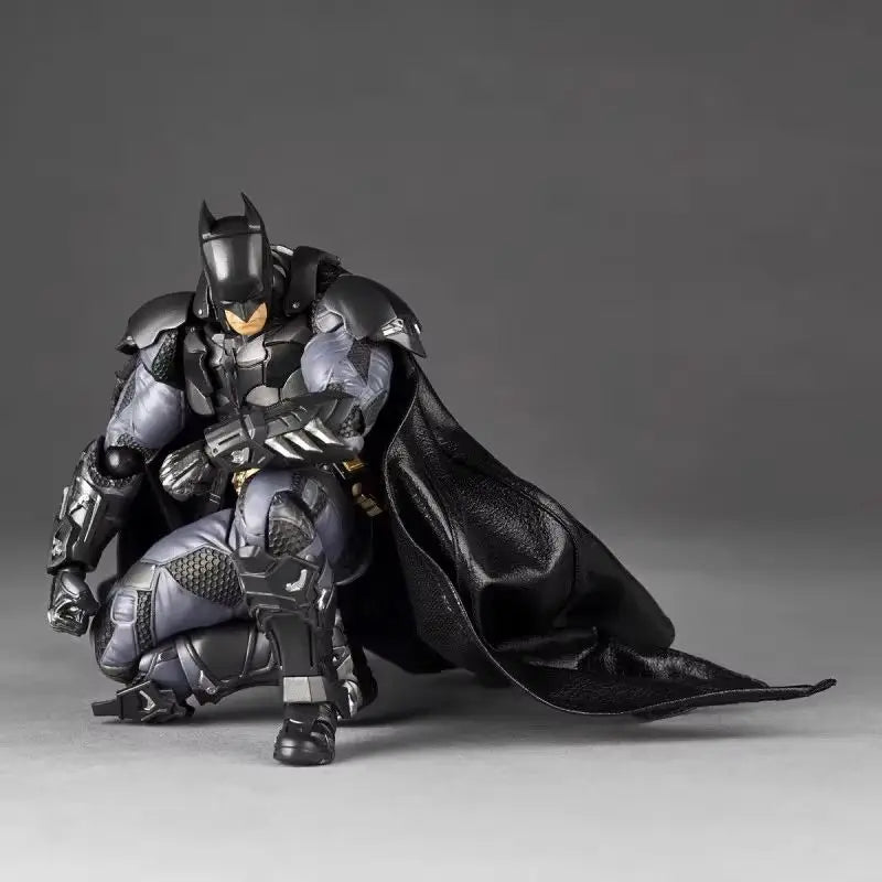 New Factory Kaiyodo Amazing Yamaguchi Revoltech Batman Arkham Knight Ver Movie Action Figures Collection Ko Model Custom Toy