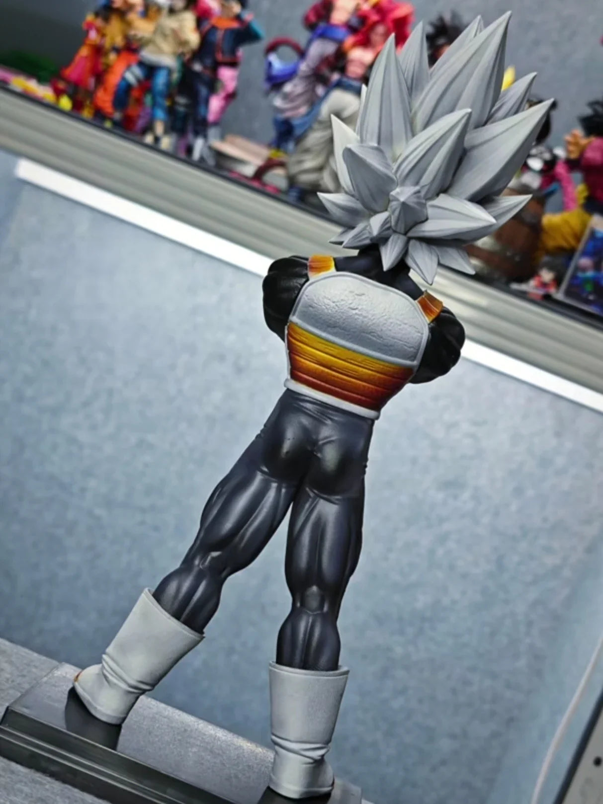 33cm Dragon Ball Z Super Saiyan Vegeta Anime Figures SSJ3 Vegeta Anime Movie Character Toys, Decorations, Collectible Gifts