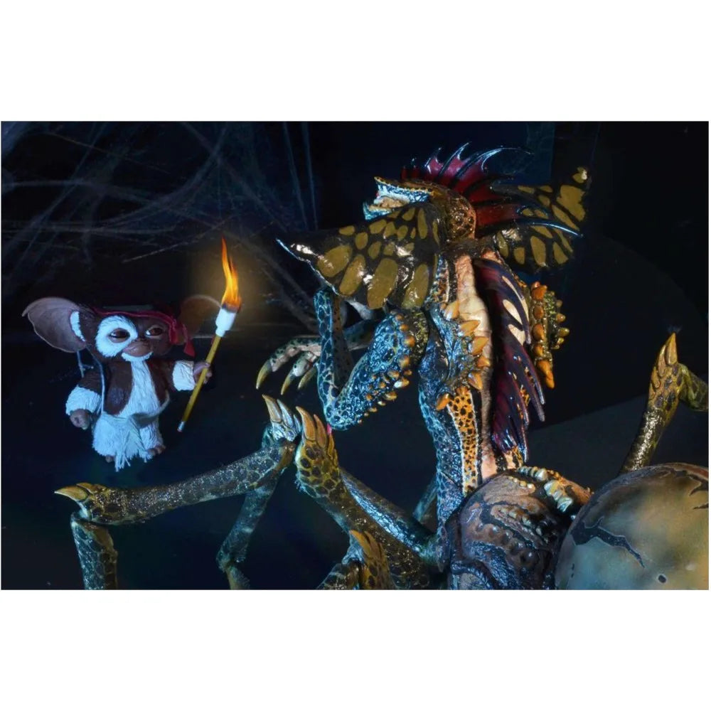 NECA 30786 Toys From Gremlins 2:Spider Gremlin Action Figures Doll Decoration Gift Collection Original Model Figure Collect Toy