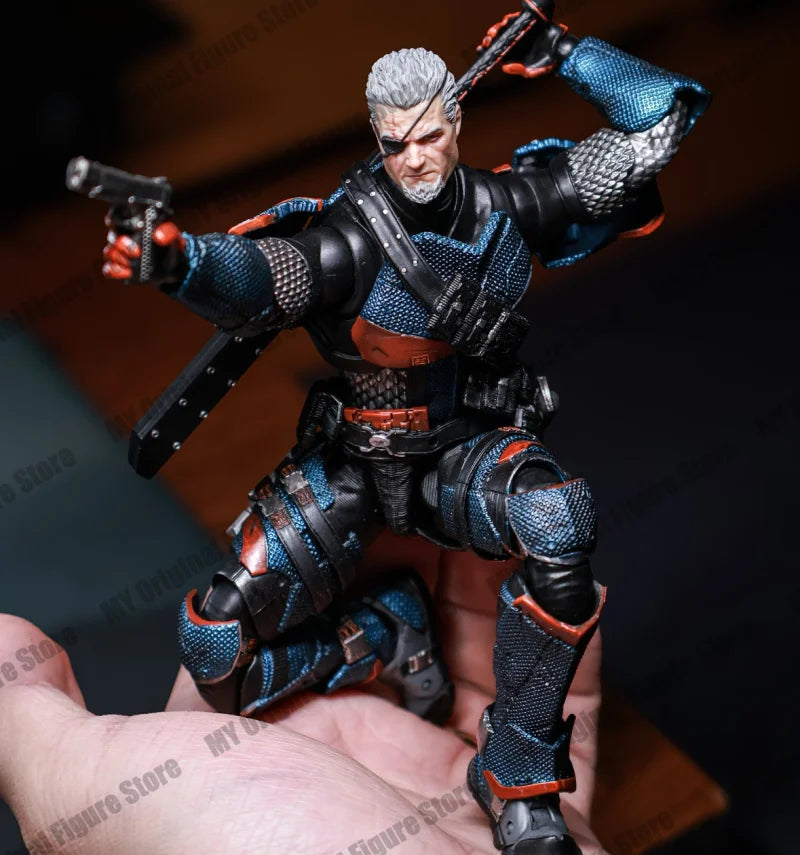 IN STOCK LPZZ Deathstroke Arkham Knight Figure V8.04 Suit Batman Action Figures 002 DC Multiverse Superman 1/12 Statue Gift