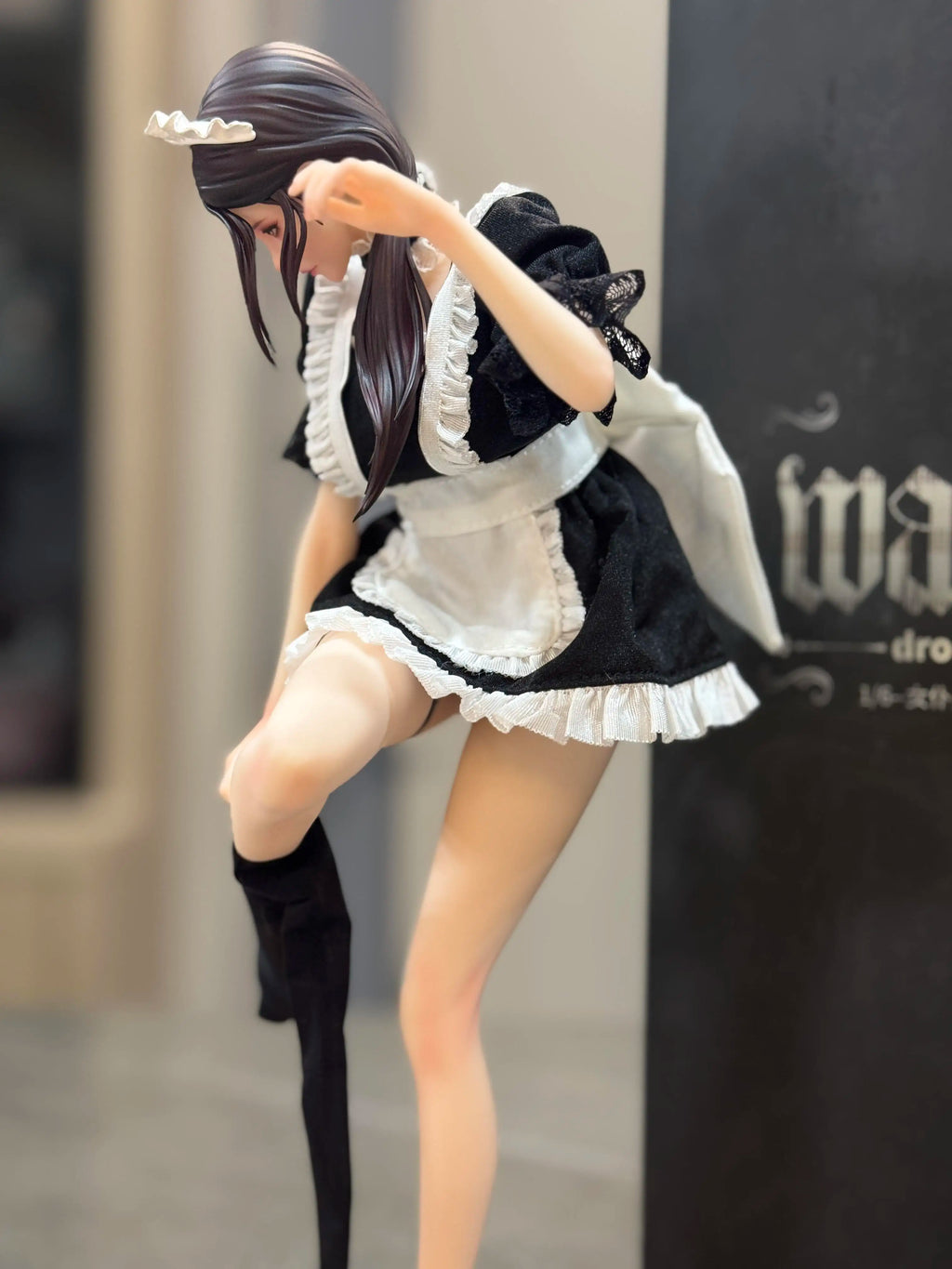 Original Illustration Figure She Is Real & Bearpanda Lou LL 1/6--Hyper-realistic Figure of Maid 27cm Products Anime Decorative
