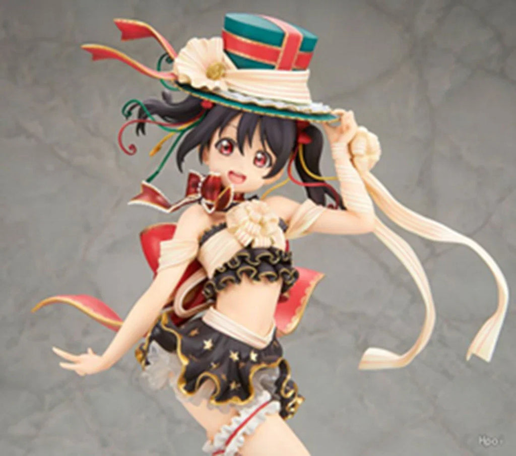 24CM Love Live! School Idol Festival Yazawa Nico Figure 1/7 Christmas Dress Up Model Toy Gift Collection Action Figure PVC