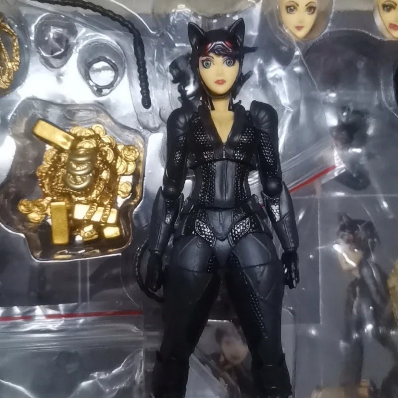 Hot In Stock Arkahm Factory Max Factory Kaiyodo Revoltech Yamaguchi Catwoman Figuras Ko Model Action Figure Customized Gifts
