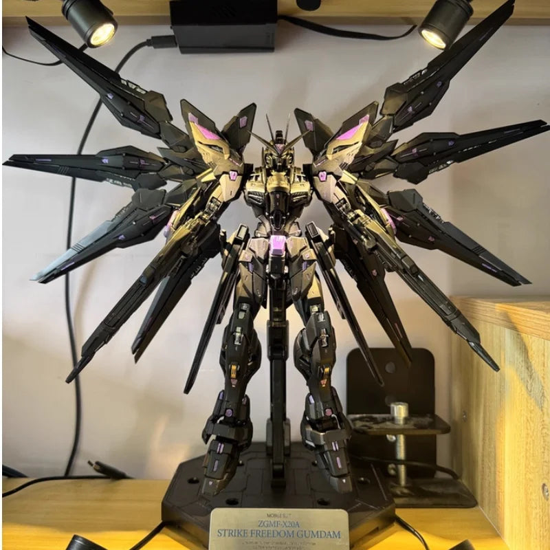 PIANXIN Model MG 1/100 MGEX Strike Freedom Assembly Model Kit Midnight Coating Action Figure Plastic Model Toys Custom