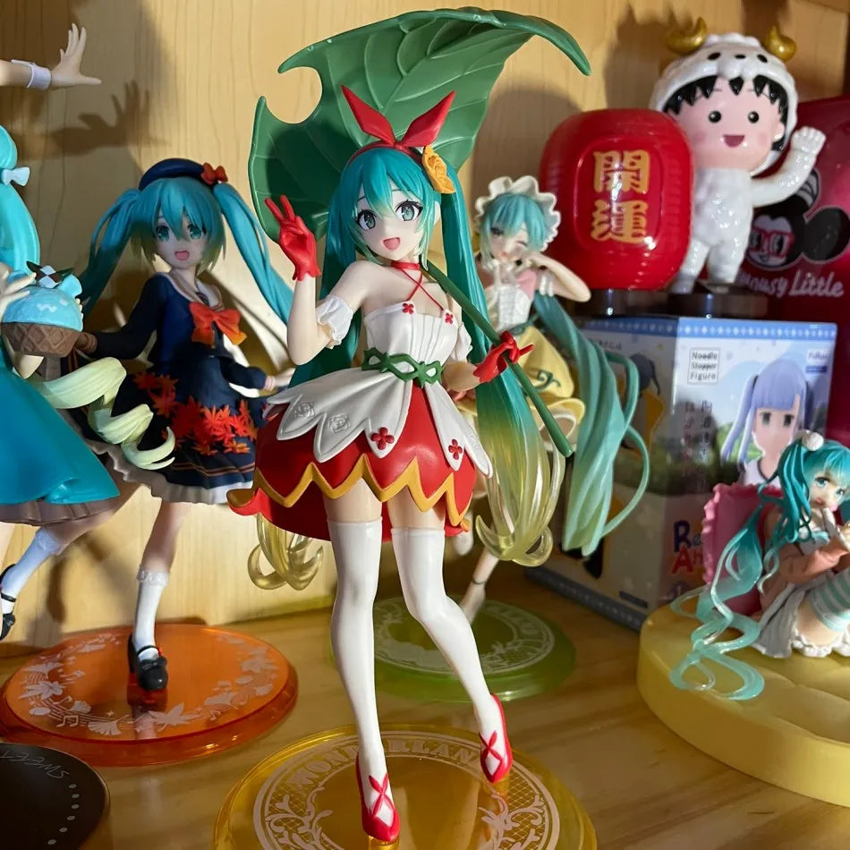 New Hatsune Miku Anime Figure Wonderland PVC Model Action Toy Thumbelina Ver. Desktop Decoration Dolls Ornaments Collection Gift