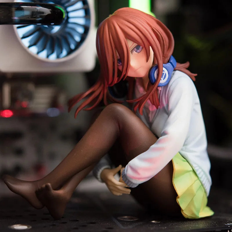 12CM Nakano Miku The Quintessential Quintuplets Action Figure Collection Toys Christmas Gift Doll