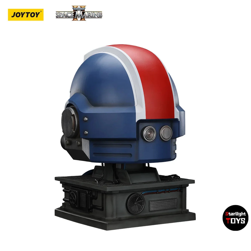 【Pre-sale】JOYTOY Warhammer 40K Ultramarines Lieutenant Titus 'MKX Helmet 1/1 Scale Toy