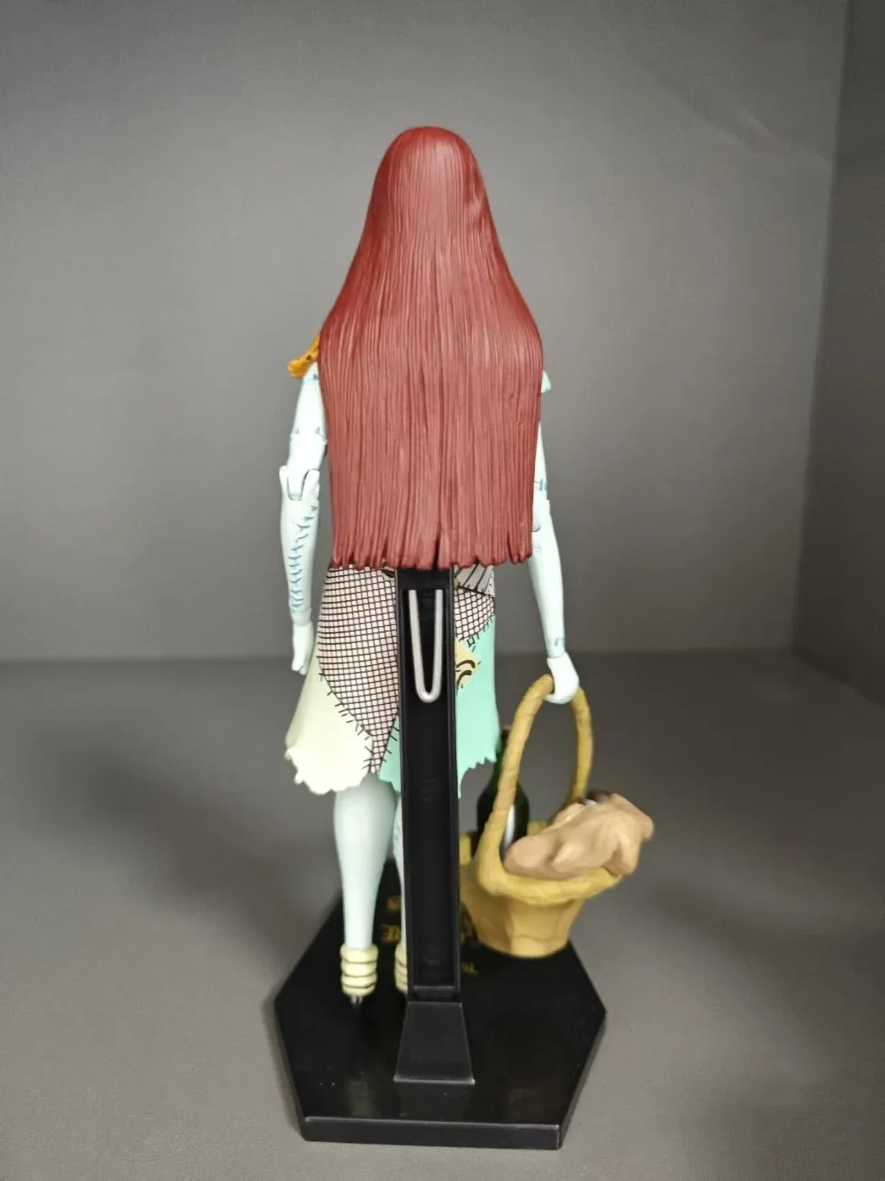 Disney Jun Planning Nightmare Before Christmas Sally Action figures Series 1 Halloween gift The packaging does not include a box