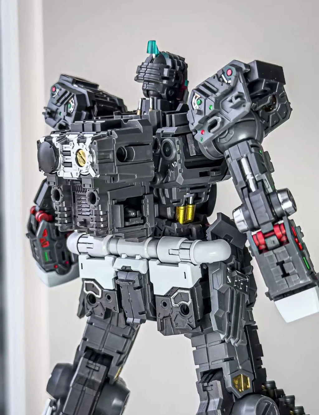 In Stock Solomn Axis 1/100 Mg Rx-78gp02a Physalis Assembly Model Kits Plastic Skeleton Action Figure Robot Plastic Model Toys