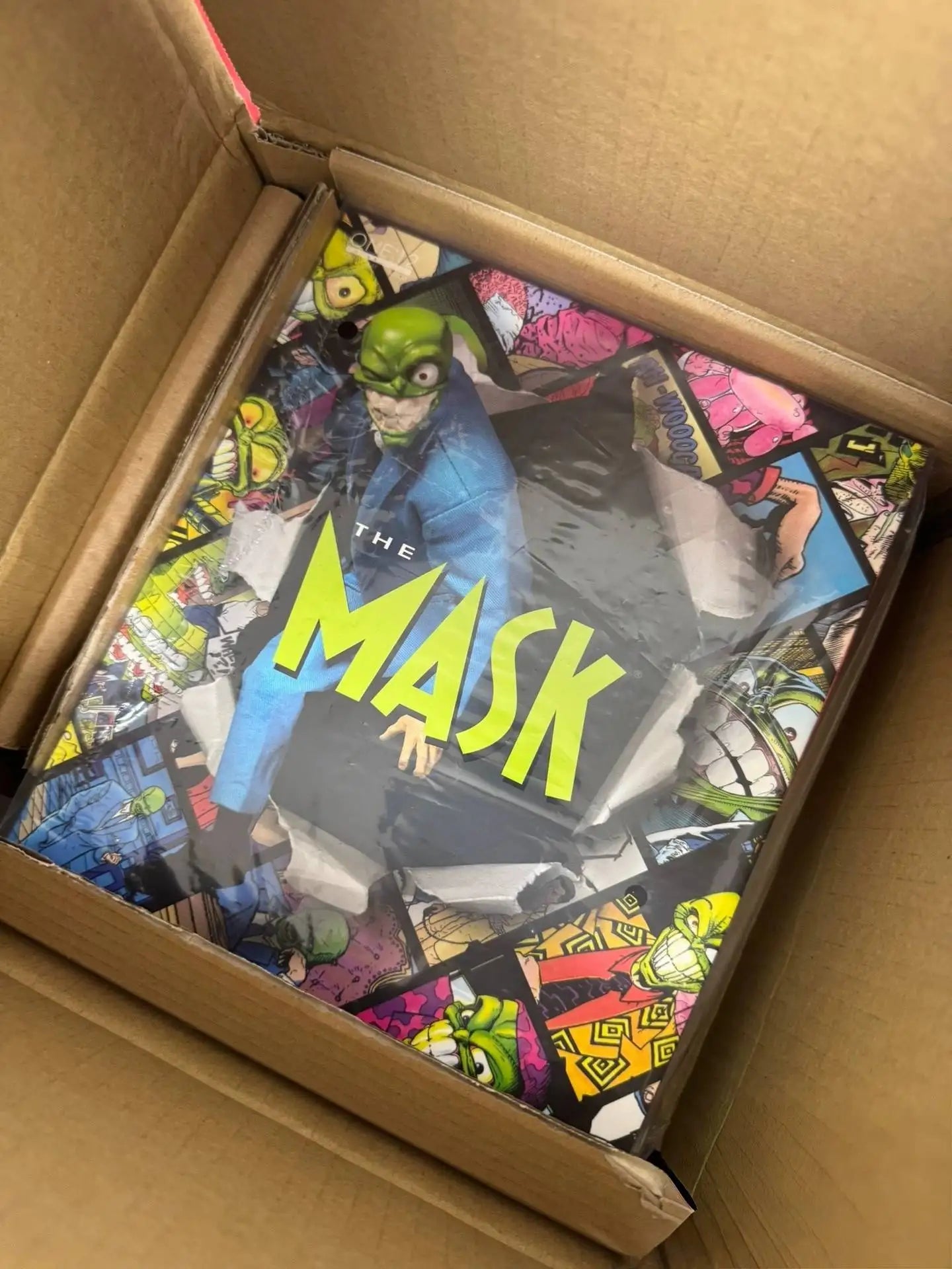 New In Stock Mezco Toys The Mask 1/12 Scale Action Toy Figure Full Set Action Figure Physical Doll Gift Toy