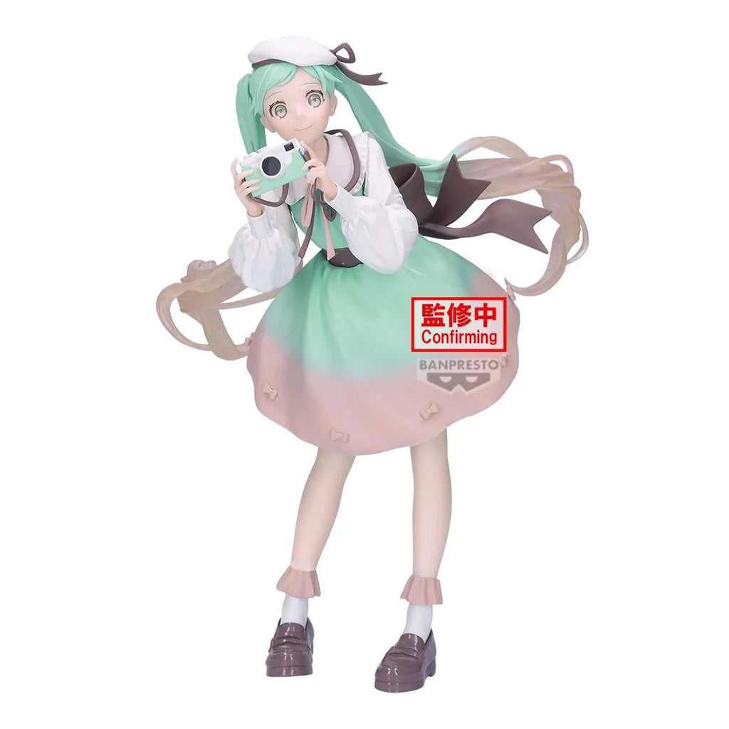 Original in Stock Bandai Spirits Banpresto Piapro Characters Hatsune Miku Collection Series Model Cartoon Character Anime Figure