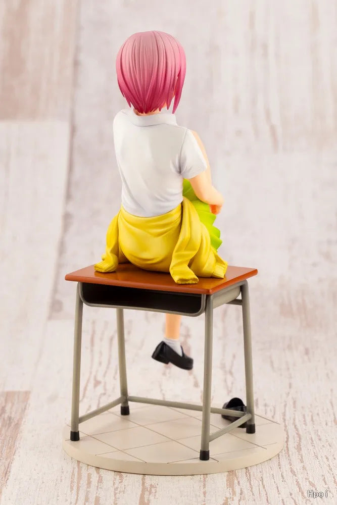 Original in Stock KOTOBUKIYA The Quintessential Quintuplets Nakano Ichika 1/8 Figures Model Toys Gifts Collection Ornaments