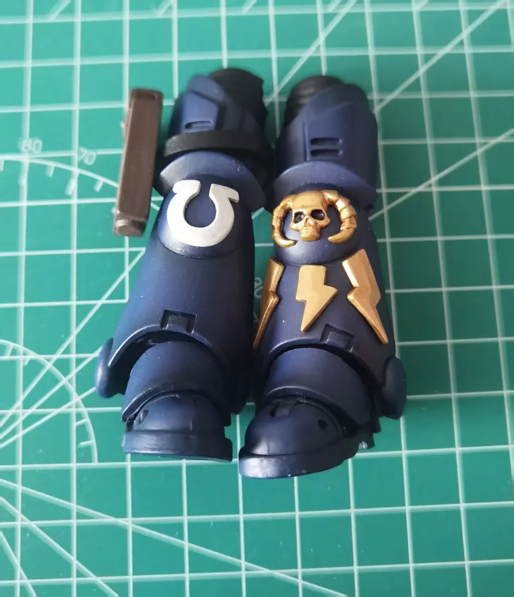 Joytoy Warhammer 40K Action Figures  1/18 Ultramarines Chief Librarian Tigurius