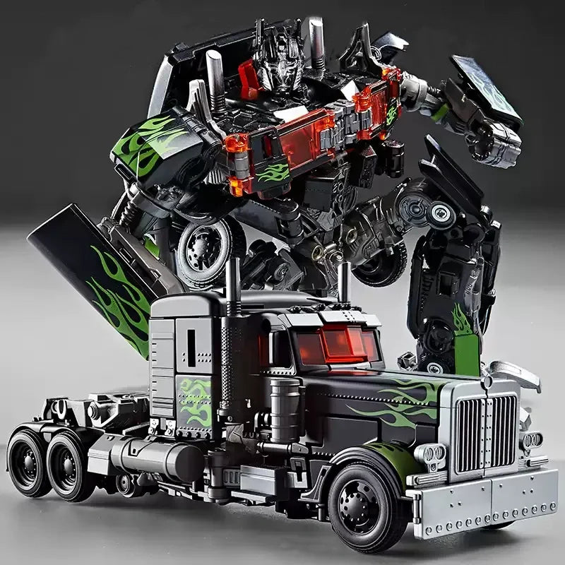 WEIJIANG Cool Transformation Toys Anime Robot Car Movie Series Action Figure Children Birthday Gift L7022D-1L L8022D-1
