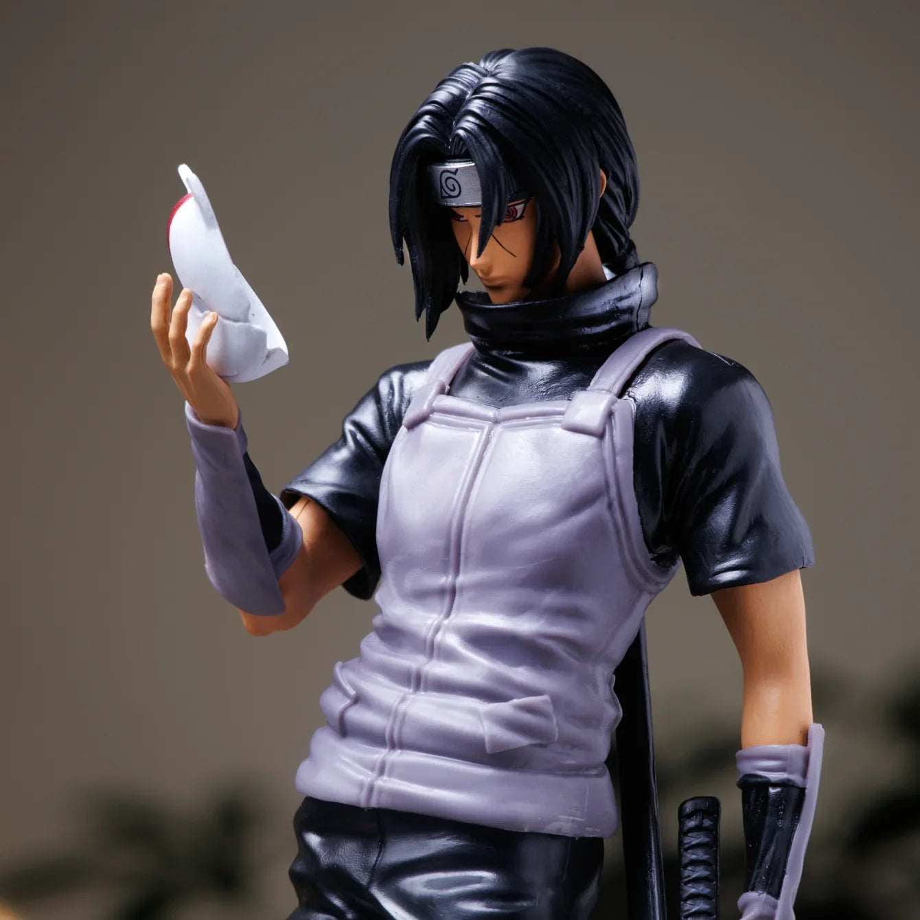 NARUTO ITACHI  model sculpture, anime peripherals, figures, home decorations, small gifts, Christmas gifts
