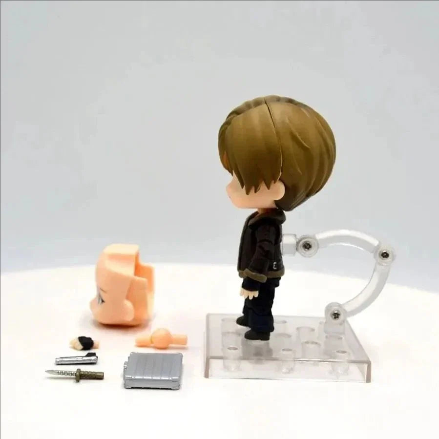 Leon S. Kennedy Q Version 10cm Action Figure - Anime PVC Desktop Ornament Collectible Gift for Boys And Kids Birthday