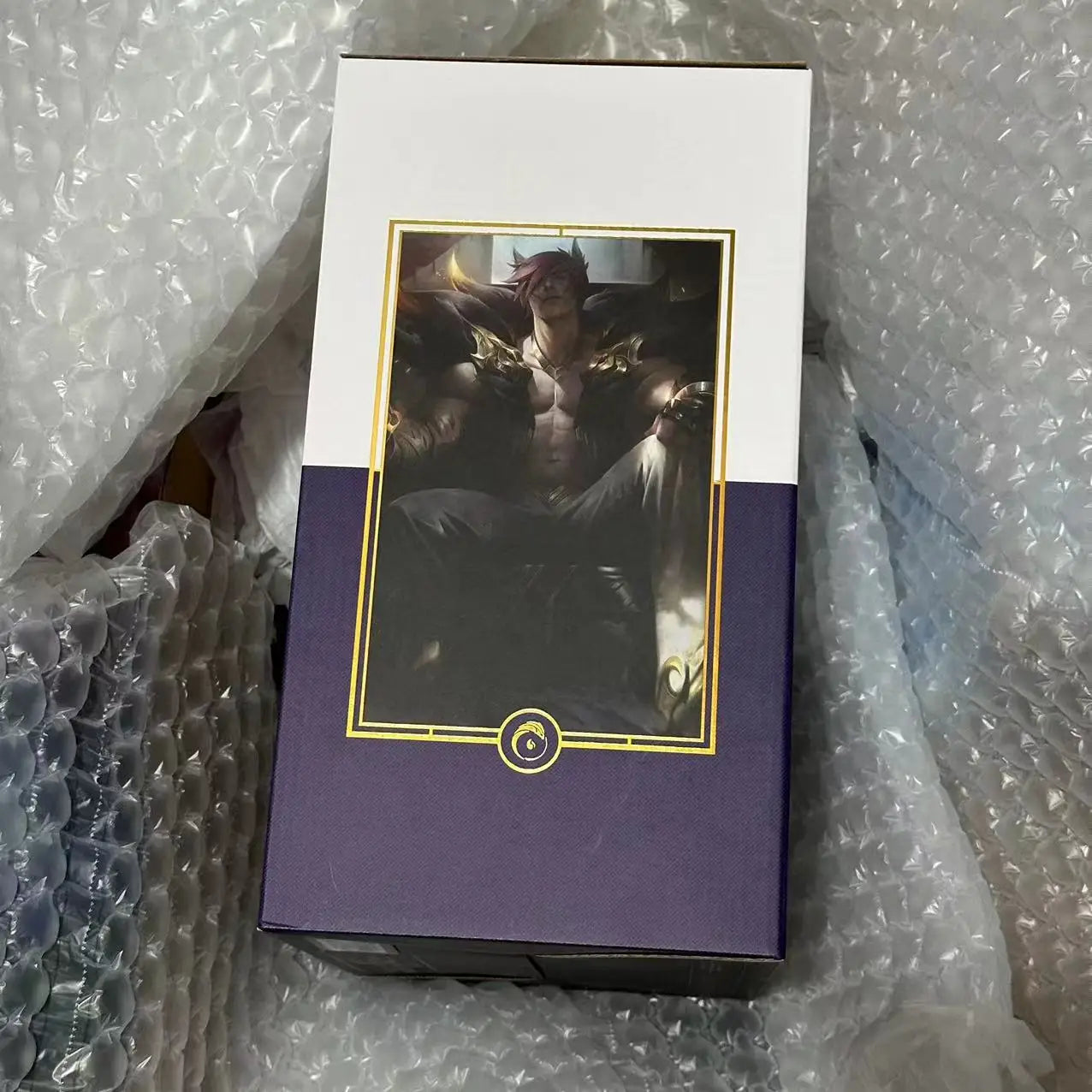 Sett Unlocked Statue  Genuine Original Packaging Brand New