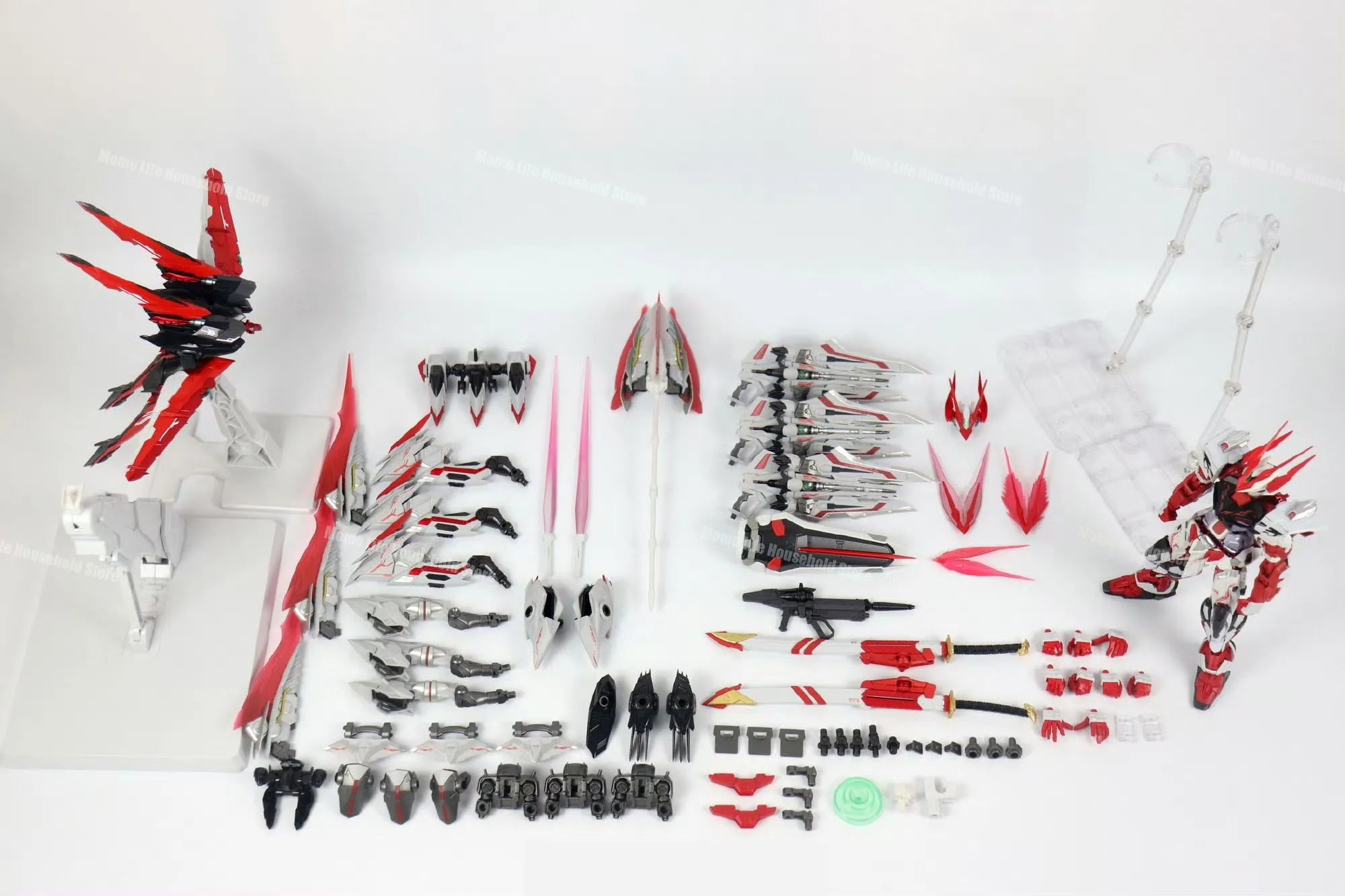 DABAN 8836 MG 1/100 MBF-P02 Astray Red Frame Red Dragonics Assembly Model Kit Plastic skeleton Action Figure Robot Plastic Model