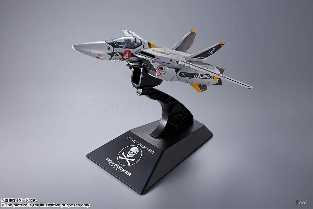 【Original】BANDAI DX Chogokin Macross VF-1S Valkyrie (Roy Focker Special) Mecha-Complete 1/48 Action Figure Model Toy