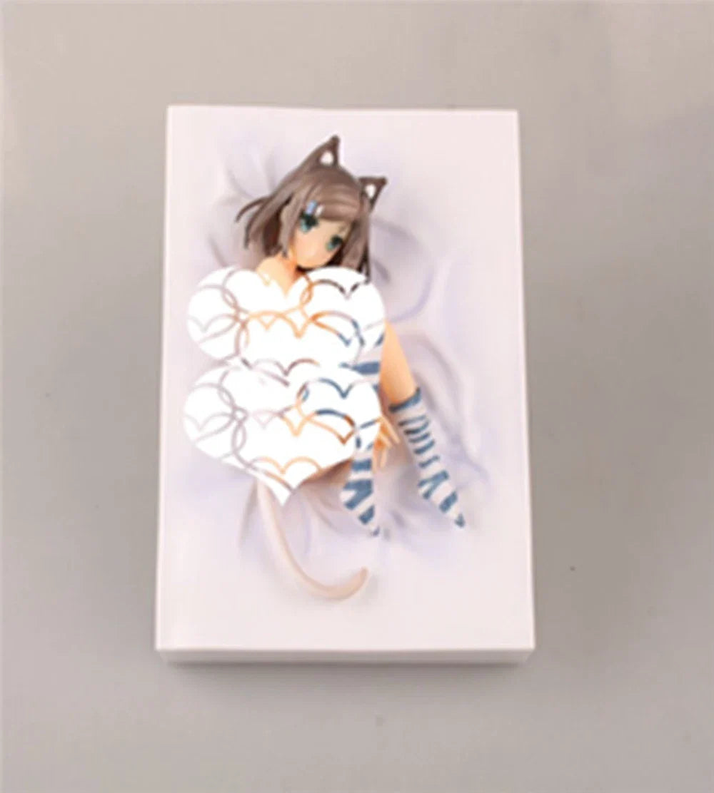 10CM Anime Tsutsukakushi Tsukiko Figure The HENTAI prince and the stony cat sleeping posture model toy gift Action Figure