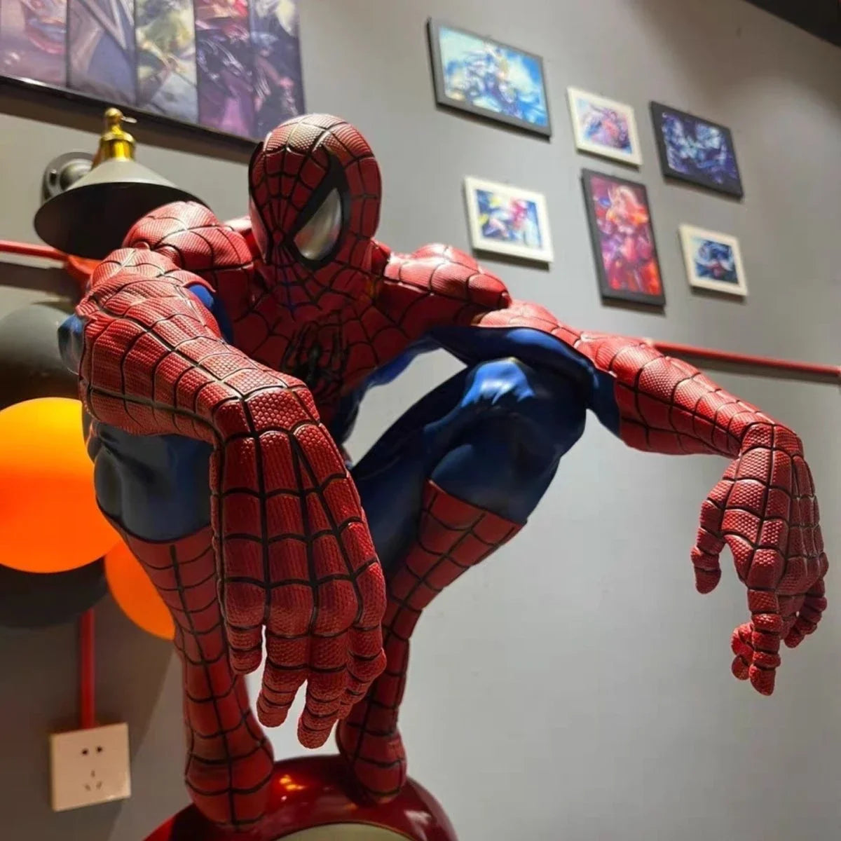 Classic Red Blue Spiderman Resin Statue Birthday Gift Friend Collectible Action Figure Toy Poseidon Design Unique Collectibles