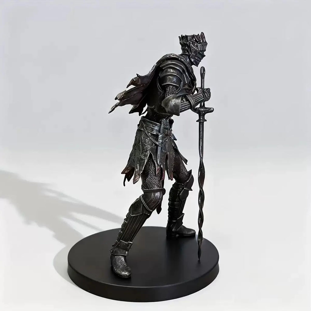 18cm Dark Souls Game Soul of Cinder Figure Lords of Cinder Action Figure Salary King's Avatar Knight Undead Soldier Figurine Toy