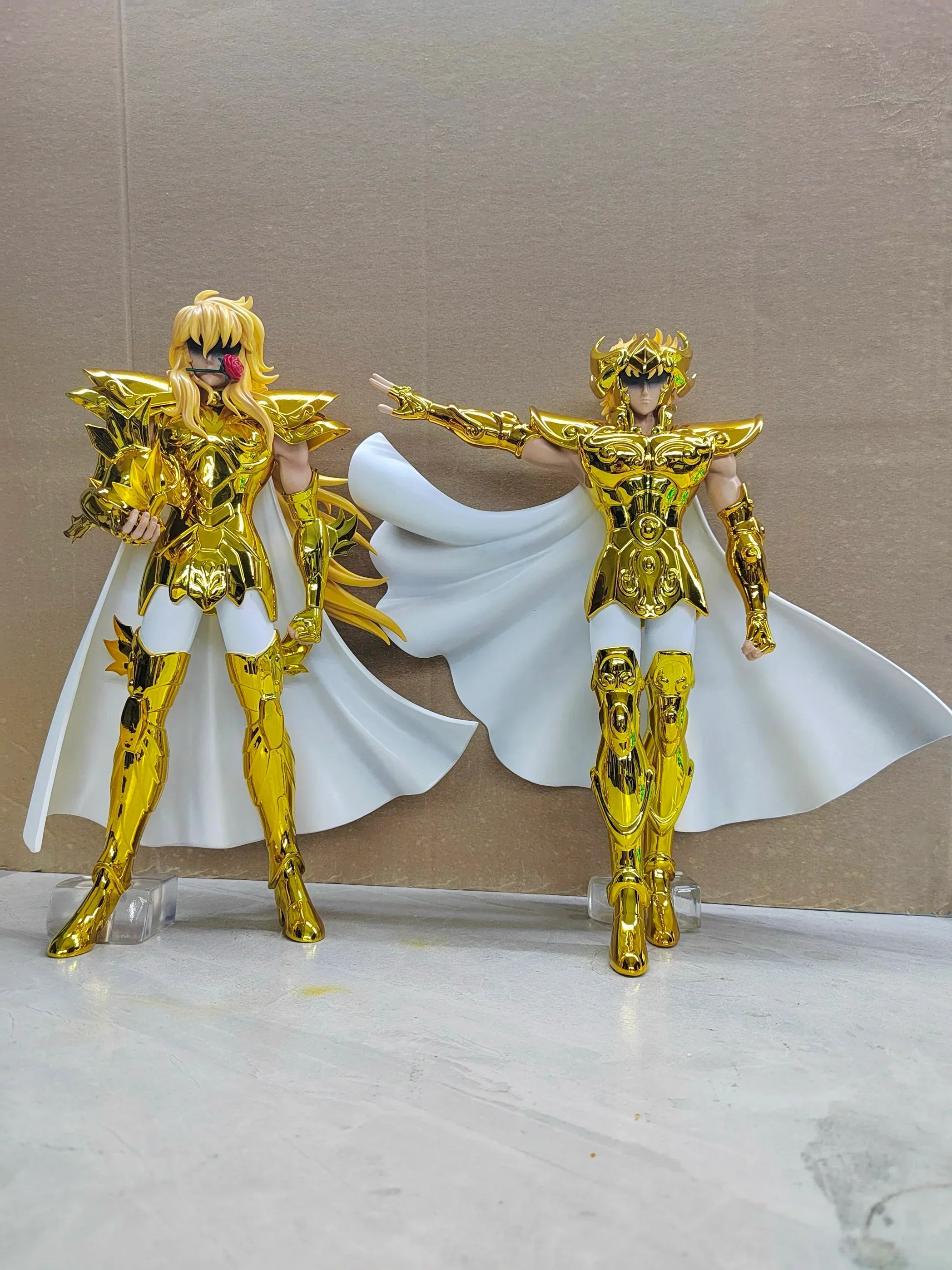 Scale Mysterious Warrior Gold Saint Pisces Aphrodite Leo Aiolia Comic Original Color Virgo Saga OCE Electroplated Statue 1/6