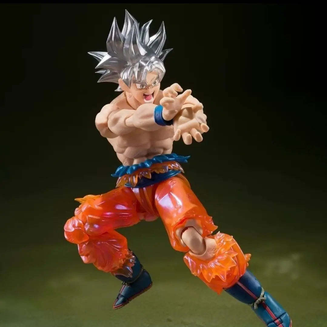 Original Bandai S.H.Figuarts Son Goku Ultra Ultra Instinct Action Figures Toys Pvc Model Transcendent Limit Break Collection