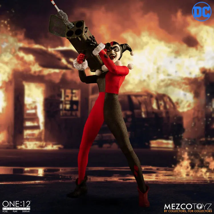 In Stock Original Mezco ONE:12 Batman Arkham Harley Quinn Anime Action Collection Figures Model Toys Gifts for Kids