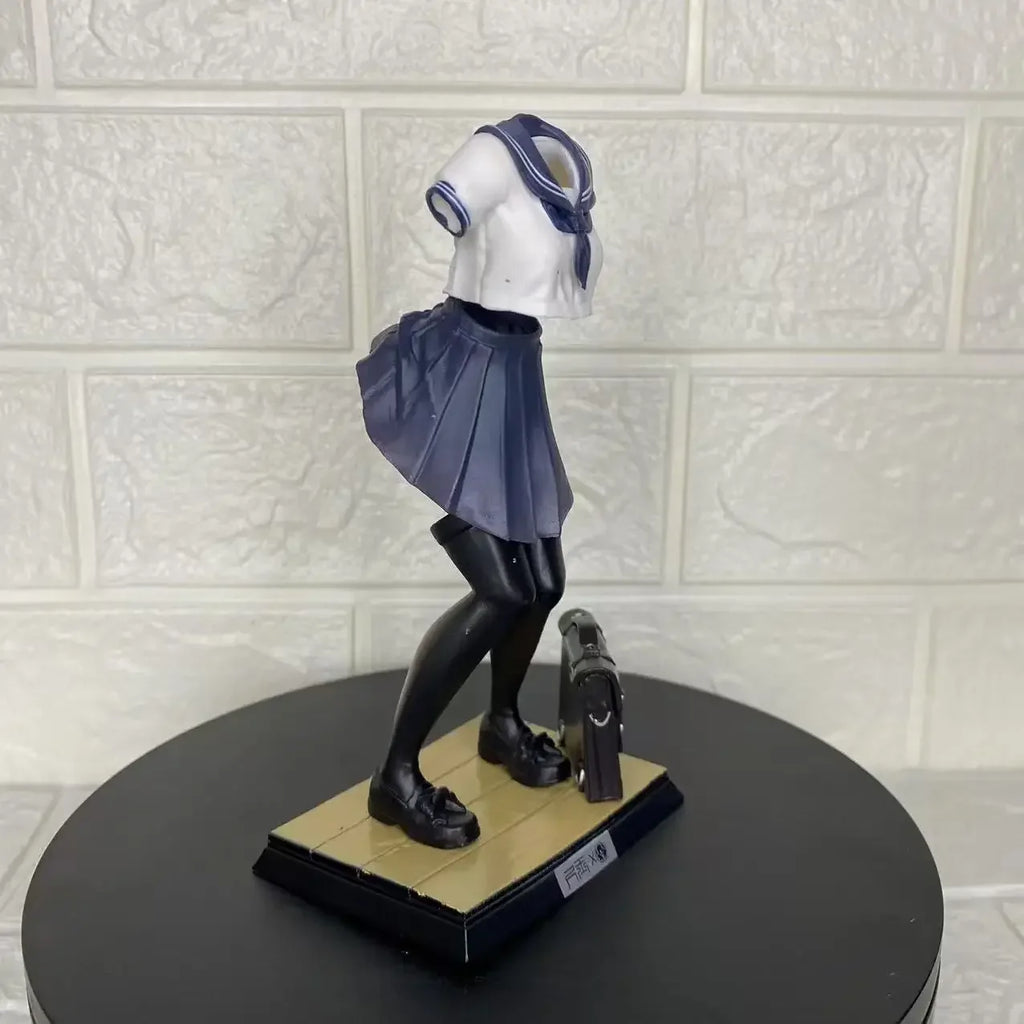 New clothes of the cartoon beauty girl emperor -17cm fashionable play accessories anime limited animation hand toys wholesale
