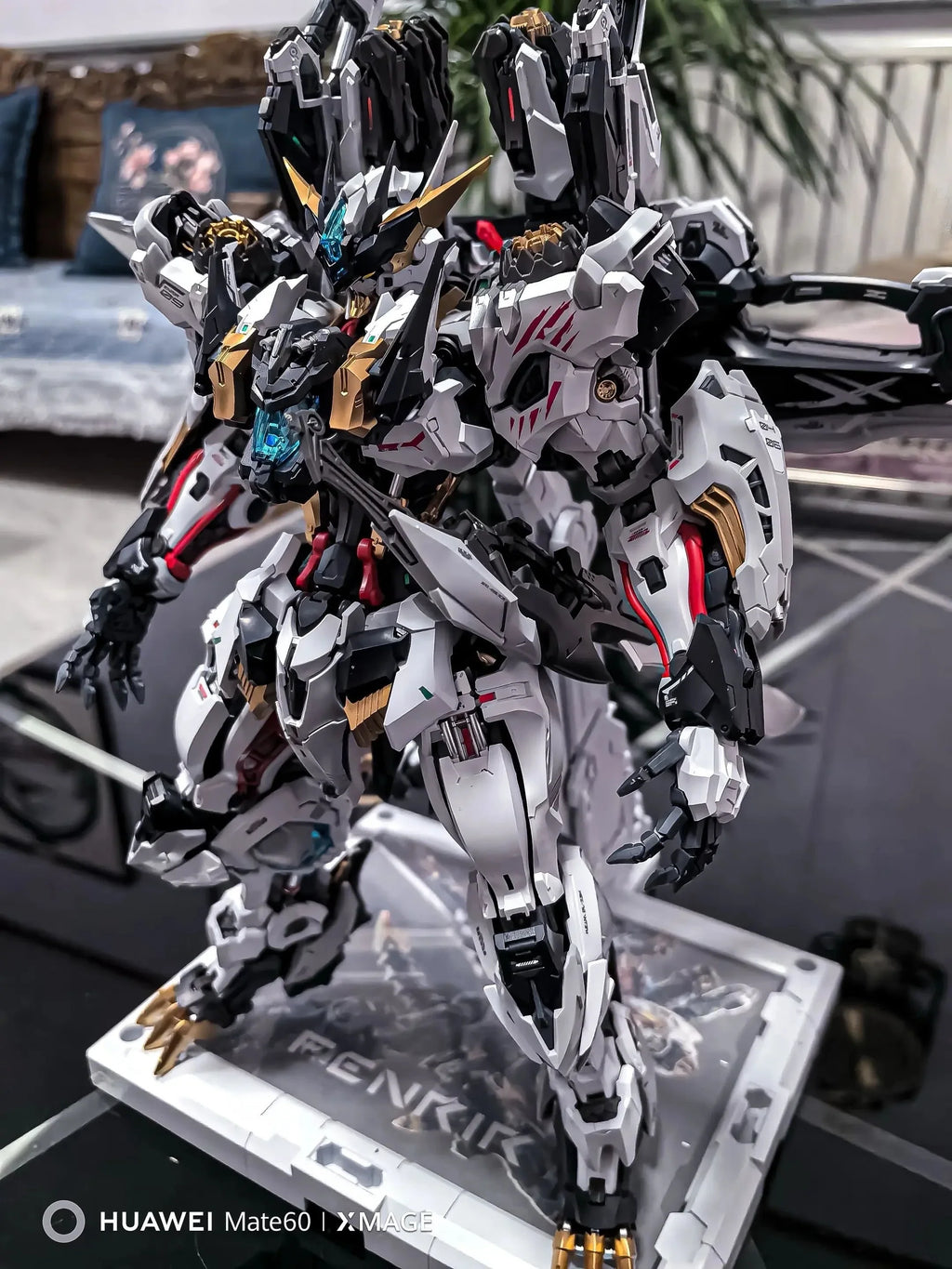 In Era+ Infinite Series Fenrir 1/72 Scale Plastic Model Kit, Original Mecha Collectible Building Model