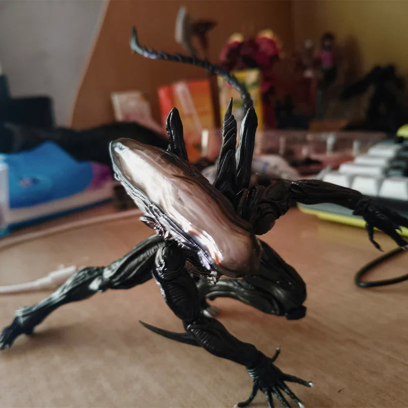 Genuine 52toys 1/12 Lightning Dance Yoshi Alien Action Figure Collection Alien Xenomorph Super Movable Model Desktop Ornament