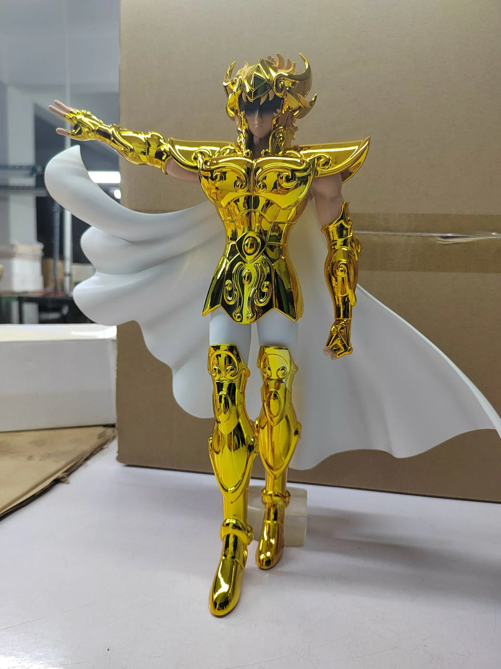 Scale Mysterious Warrior Gold Saint Pisces Aphrodite Leo Aiolia Comic Original Color Virgo Saga OCE Electroplated Statue 1/6